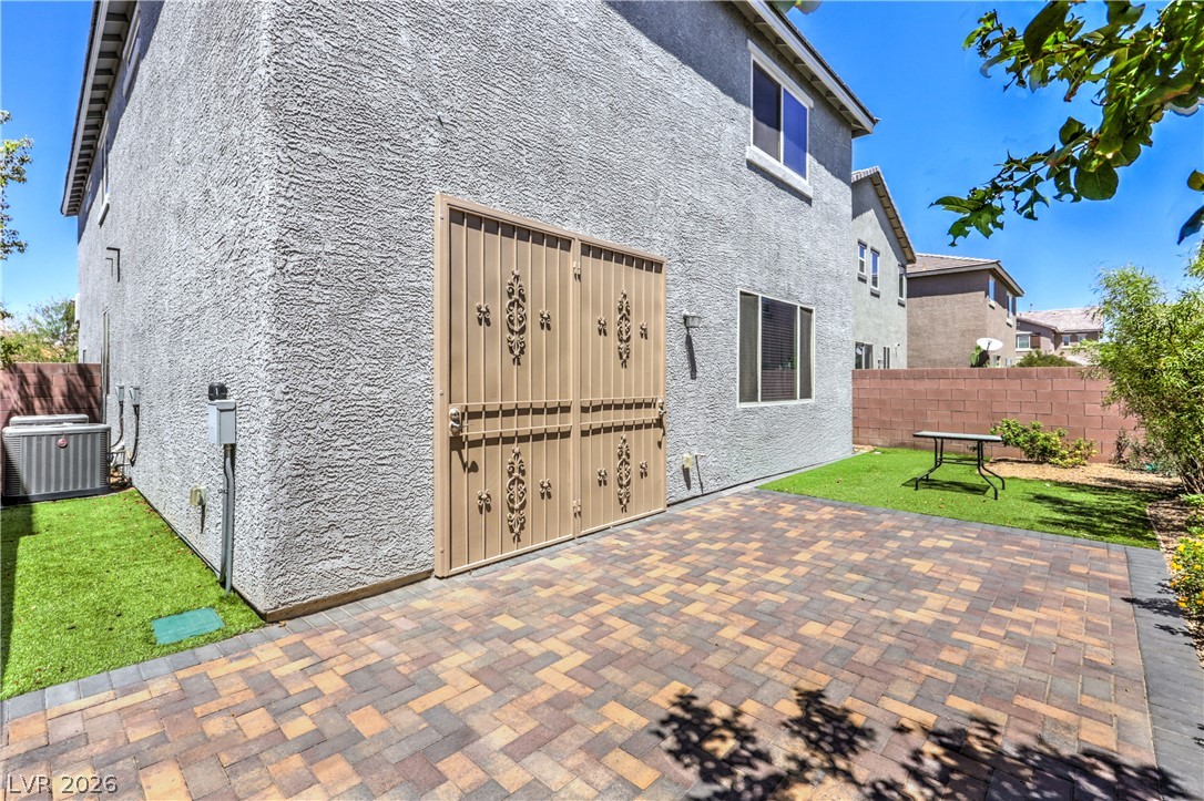 8686 Windy Canyon Street Las Vegas NV 89113