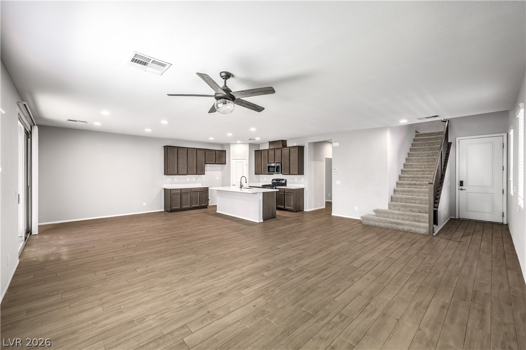 8686 Windy Canyon Street Las Vegas NV 89113