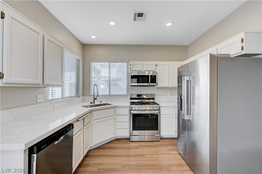 2741 Trotwood Lane Las Vegas NV 89108