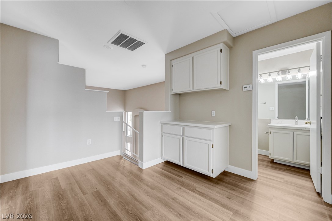2741 Trotwood Lane Las Vegas NV 89108