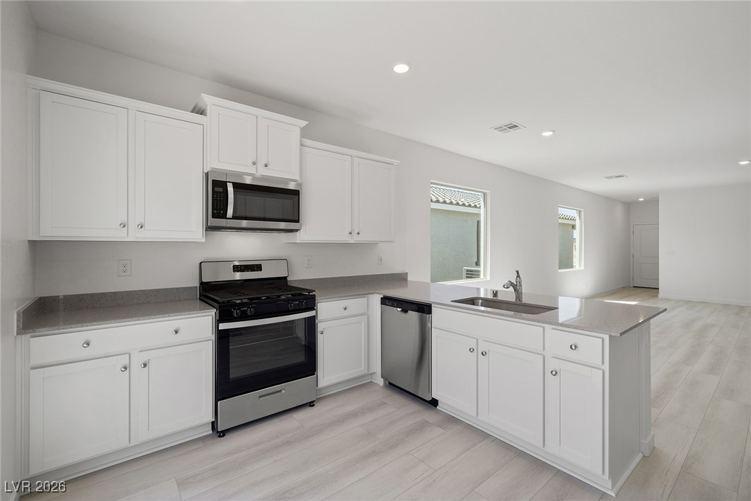 6751 Magnolia River Avenue Las Vegas NV 89156