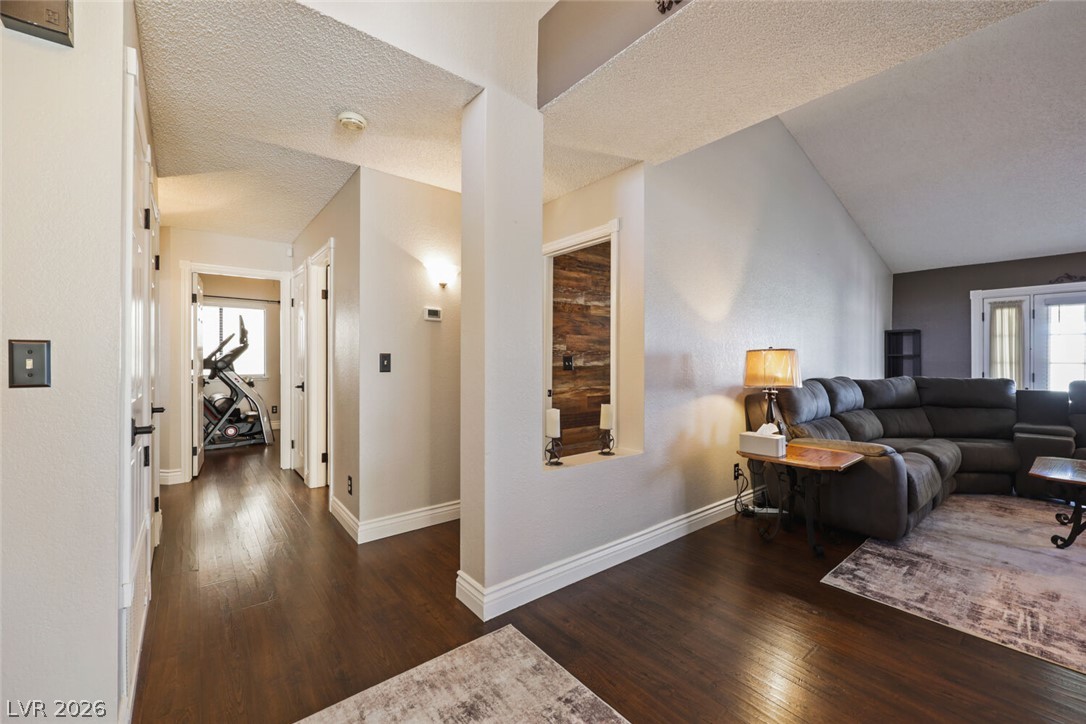 8039 Aspendale Drive Las Vegas NV 89123