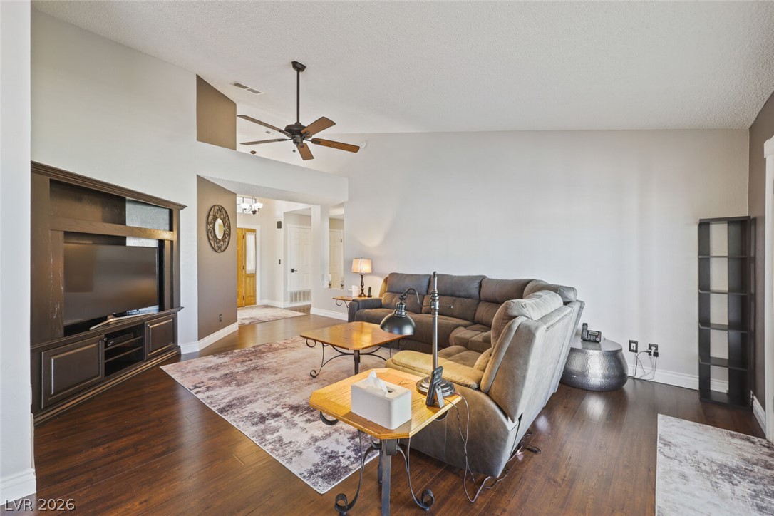 8039 Aspendale Drive Las Vegas NV 89123