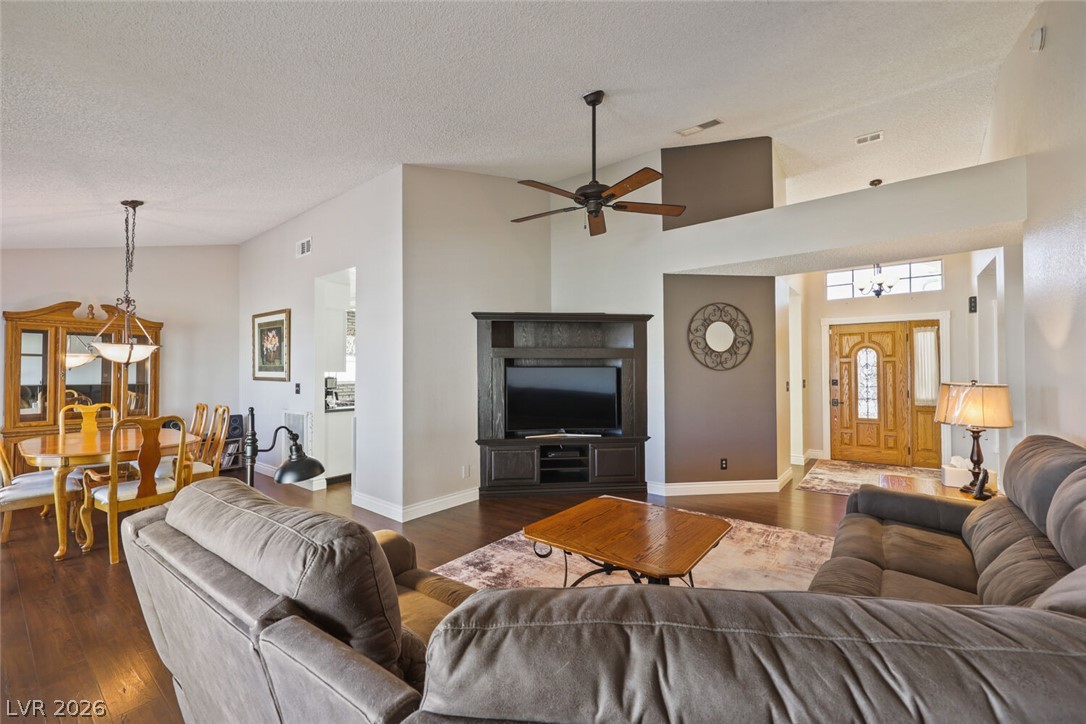 8039 Aspendale Drive Las Vegas NV 89123
