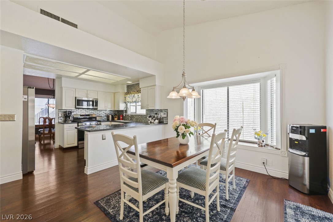 8039 Aspendale Drive Las Vegas NV 89123