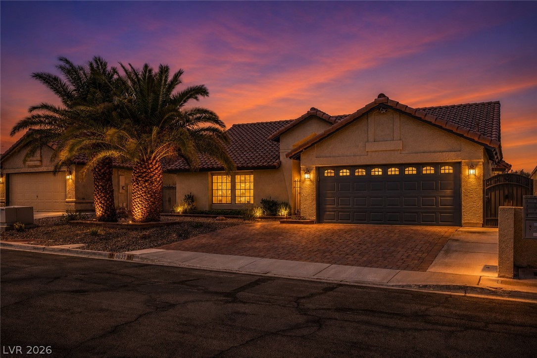 8039 Aspendale Drive Las Vegas NV 89123