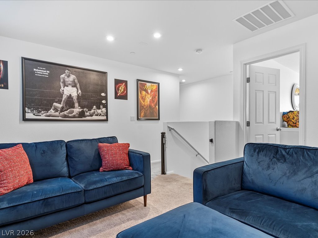 6082 Rose Springs Avenue Las Vegas NV 89130