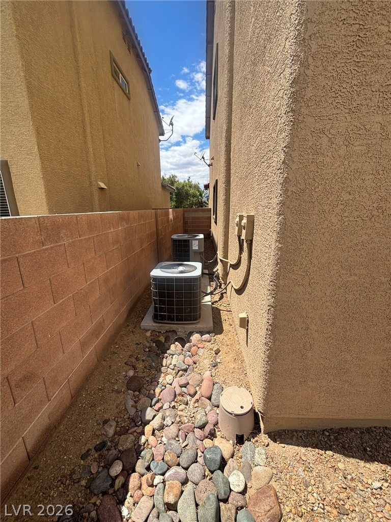 5716 Native Sunflower Street North Las Vegas NV 89031