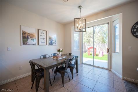 10646 Streamside Avenue Las Vegas NV 89129