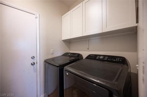 10646 Streamside Avenue Las Vegas NV 89129