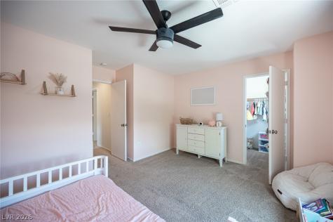 10646 Streamside Avenue Las Vegas NV 89129