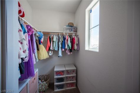 10646 Streamside Avenue Las Vegas NV 89129