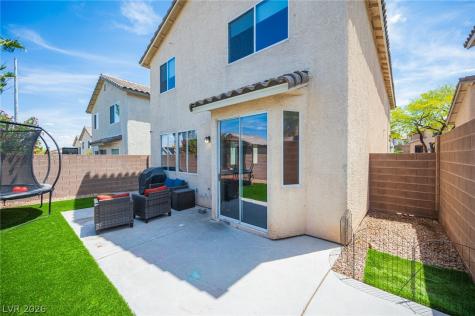 10646 Streamside Avenue Las Vegas NV 89129