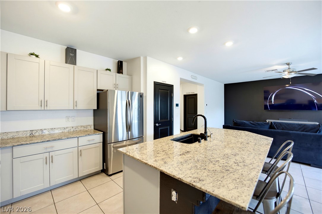 942 Twincrest Avenue North Las Vegas NV 89032