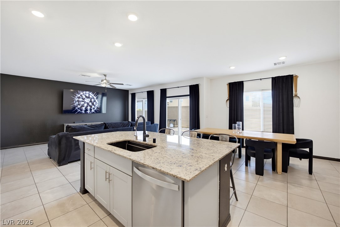 942 Twincrest Avenue North Las Vegas NV 89032