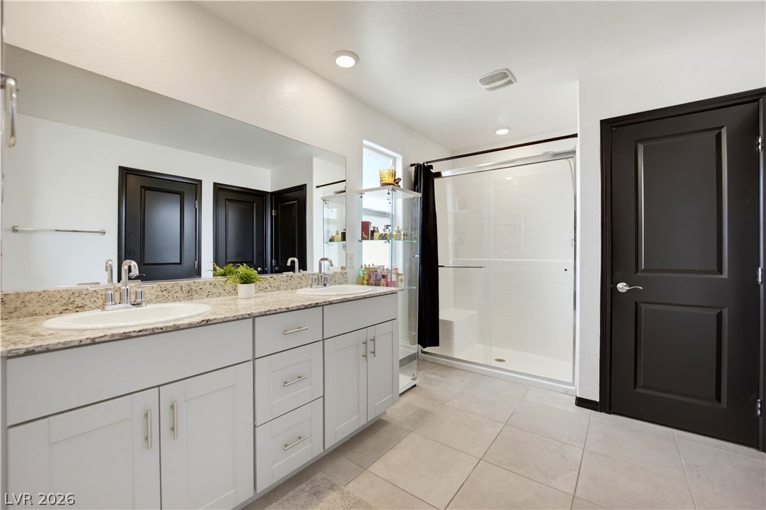 942 Twincrest Avenue North Las Vegas NV 89032