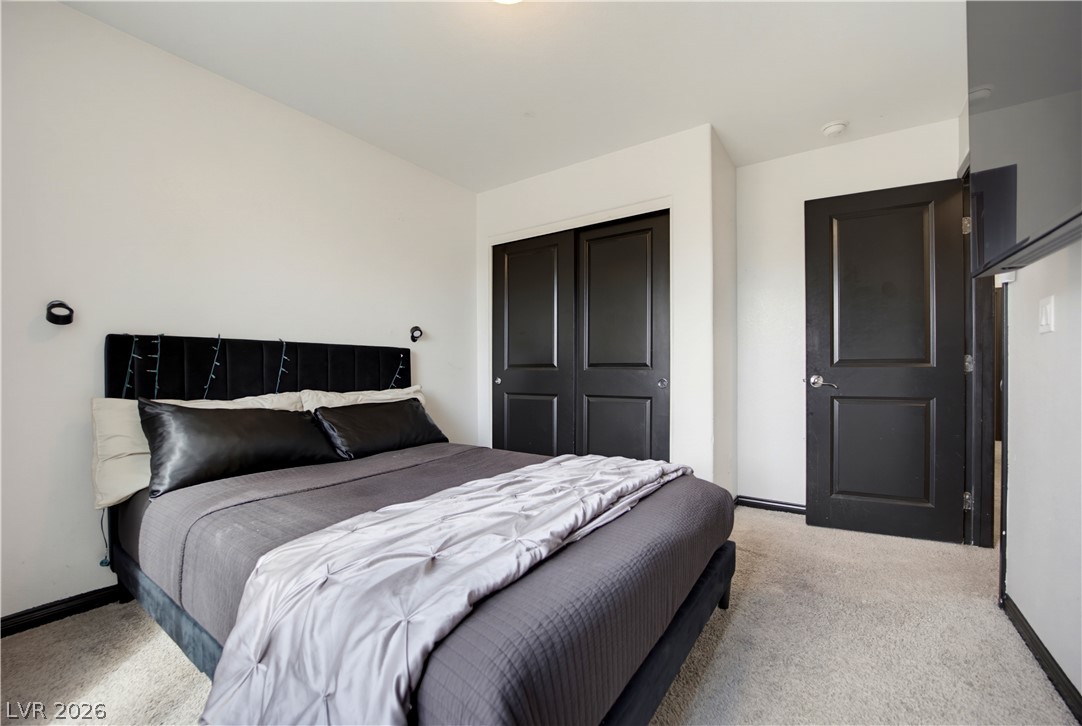 942 Twincrest Avenue North Las Vegas NV 89032