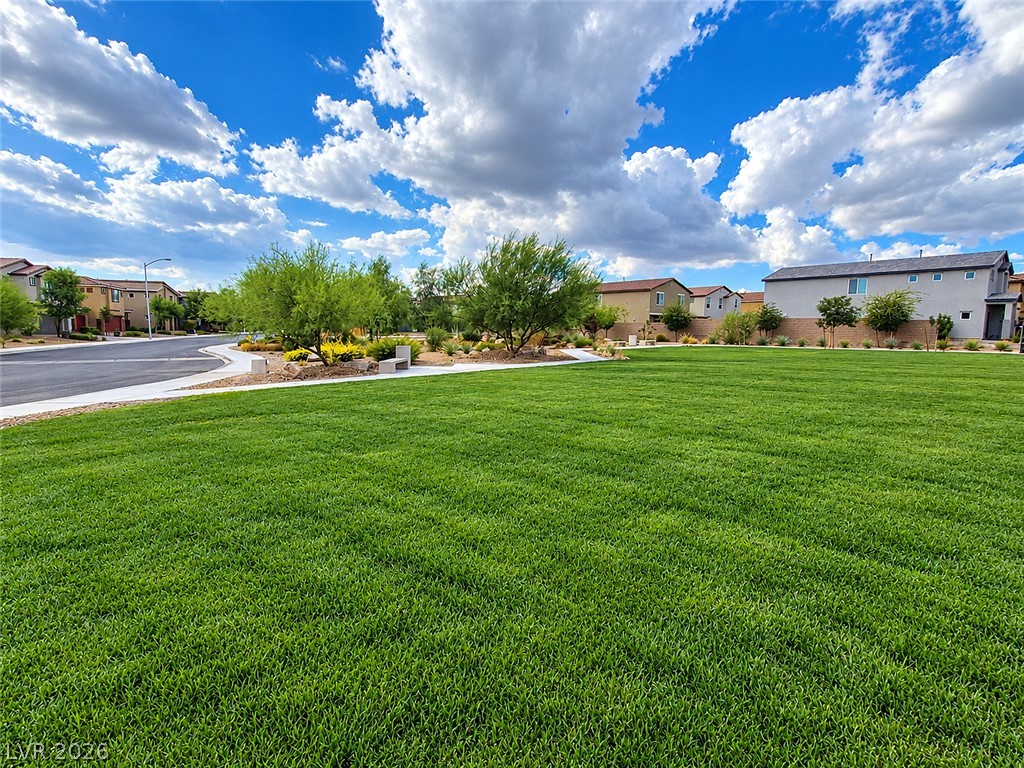 942 Twincrest Avenue North Las Vegas NV 89032