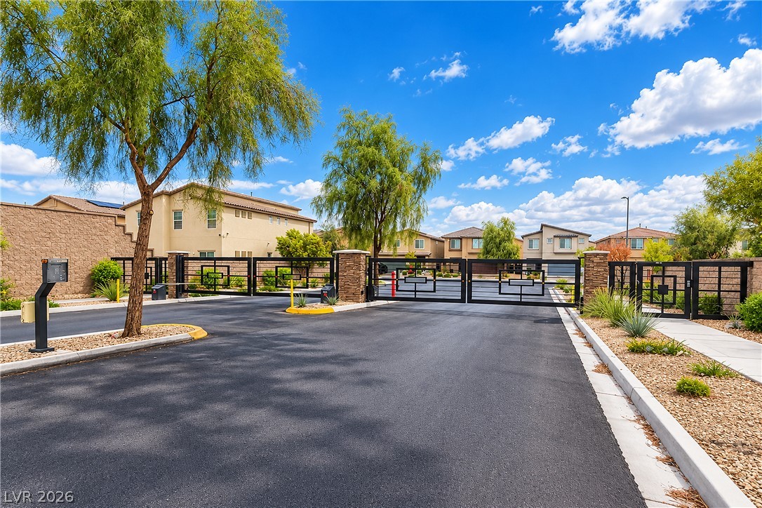 942 Twincrest Avenue North Las Vegas NV 89032