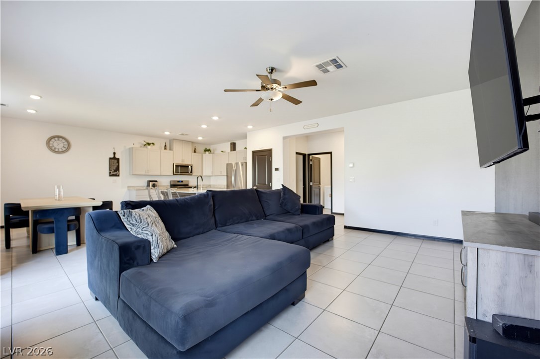 942 Twincrest Avenue North Las Vegas NV 89032