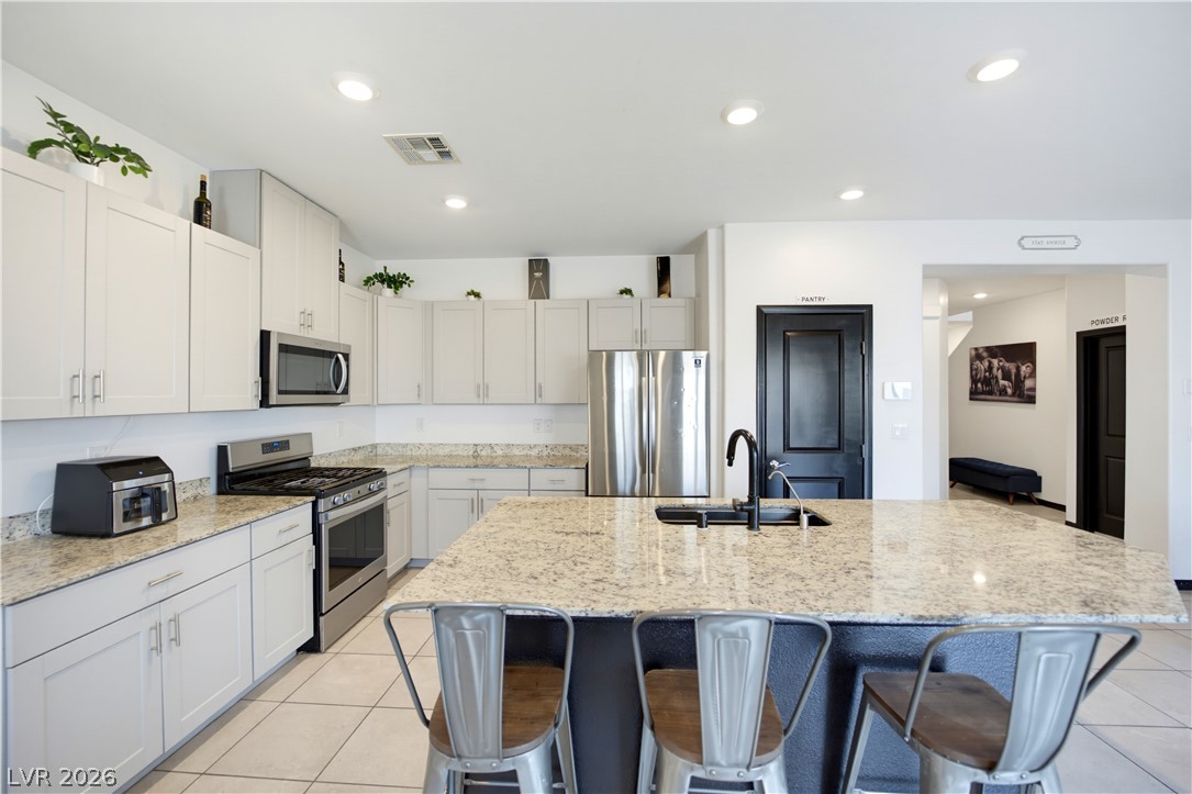 942 Twincrest Avenue North Las Vegas NV 89032
