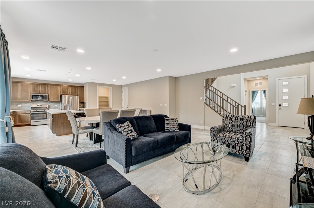 6853 Desert Finch Street North Las Vegas NV 89084