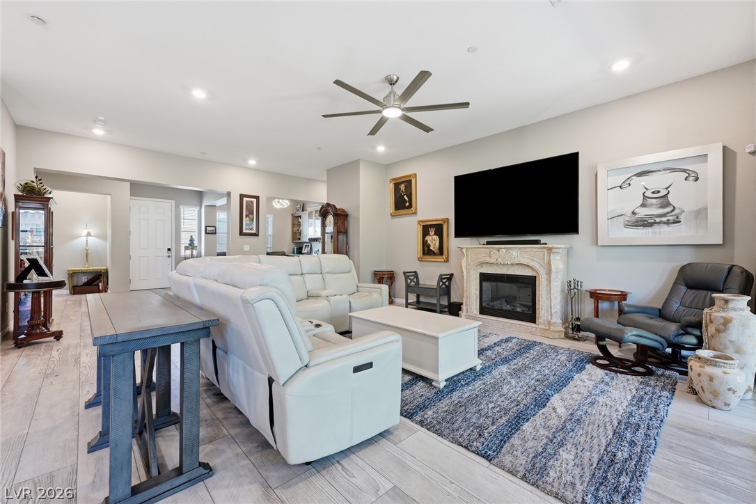 689 Corelli Cove Street Henderson NV 89011