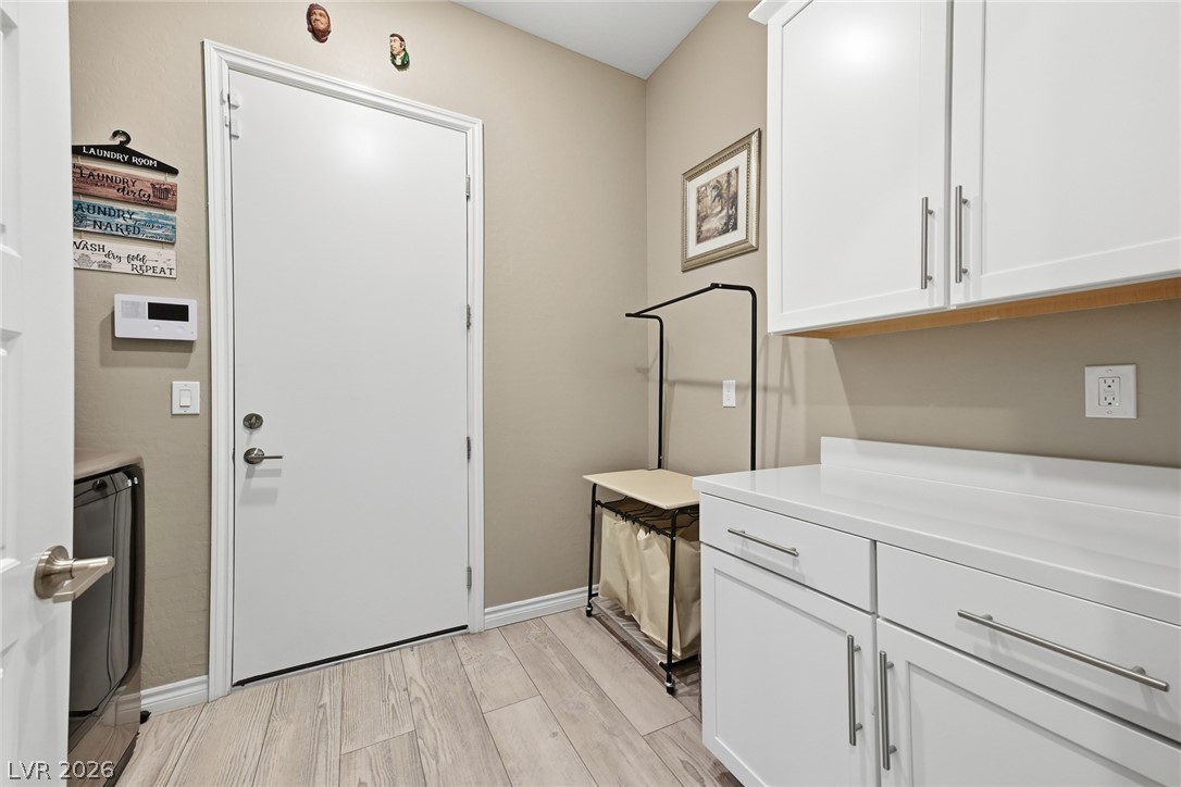 689 Corelli Cove Street Henderson NV 89011