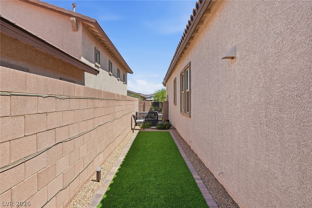 689 Corelli Cove Street Henderson NV 89011