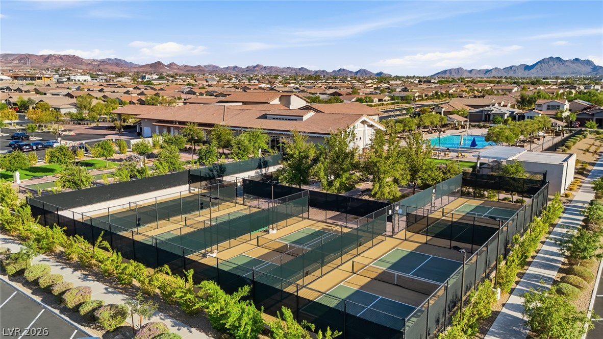 689 Corelli Cove Street Henderson NV 89011