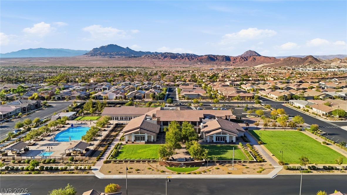 689 Corelli Cove Street Henderson NV 89011