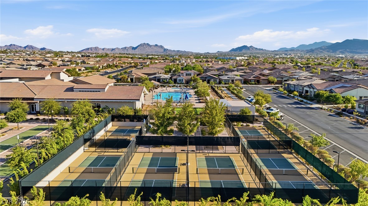 689 Corelli Cove Street Henderson NV 89011
