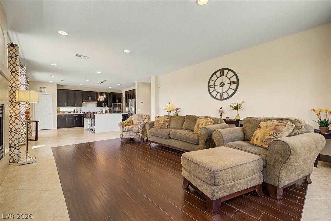 11793 Lily Rubin Avenue Las Vegas NV 89138