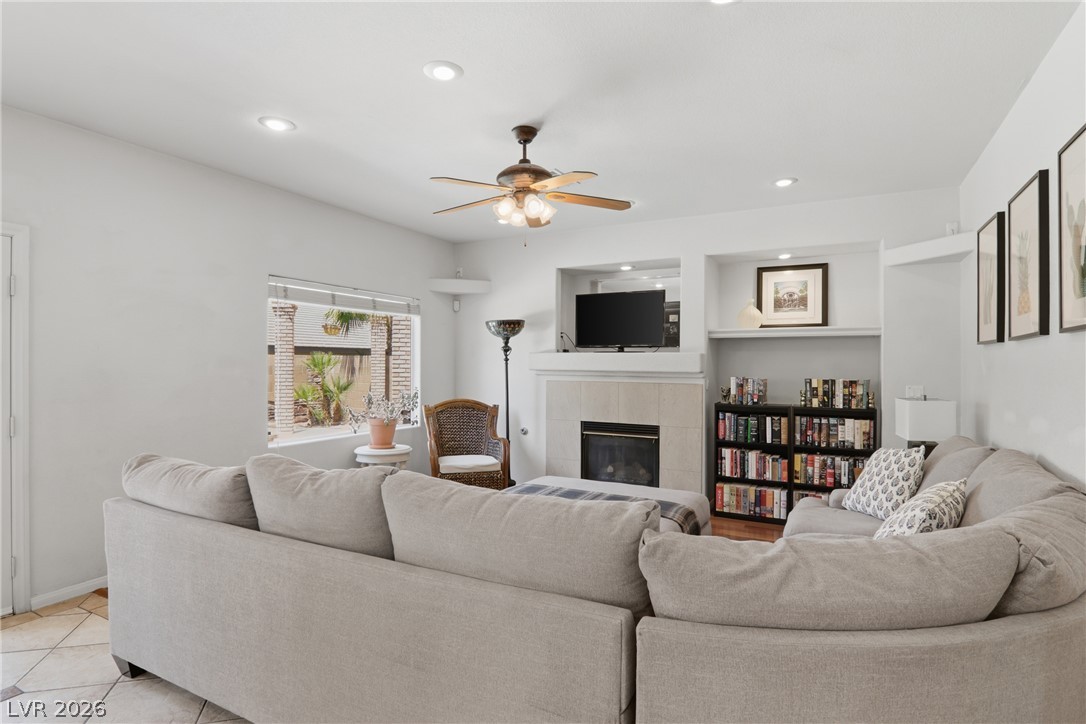 2218 Alanhurst Drive Henderson NV 89052