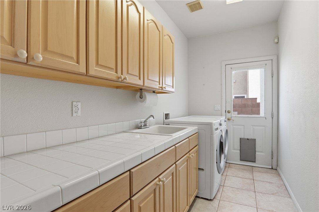 2218 Alanhurst Drive Henderson NV 89052