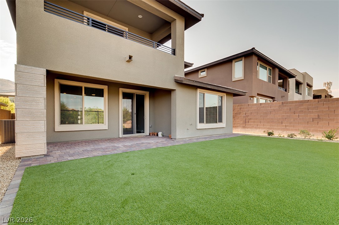6020 Andezano Drive Las Vegas NV 89135