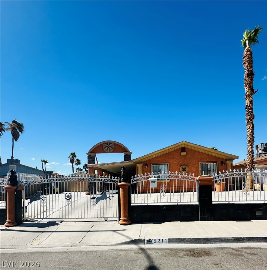 5211 Gloucester Circle Las Vegas NV 89122