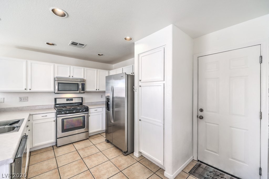 6112 Shallow Springs Street Las Vegas NV 89130