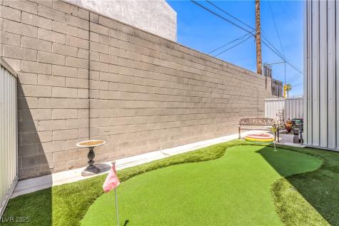 223 Tower Street Las Vegas NV 89101