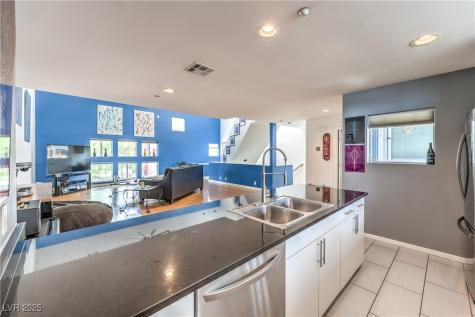 223 Tower Street Las Vegas NV 89101