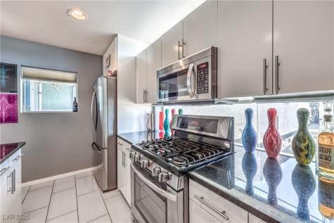 223 Tower Street Las Vegas NV 89101