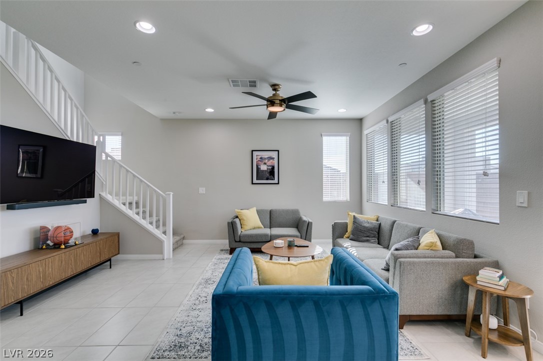 642 Solar Citrine Street Las Vegas NV 89138