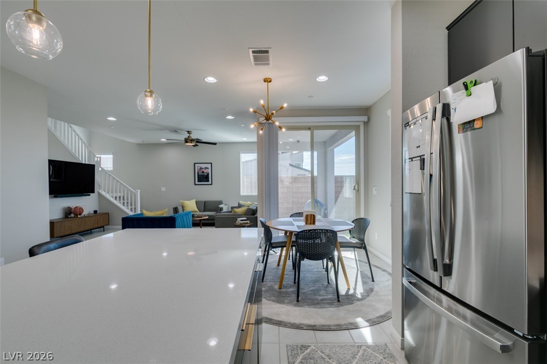 642 Solar Citrine Street Las Vegas NV 89138
