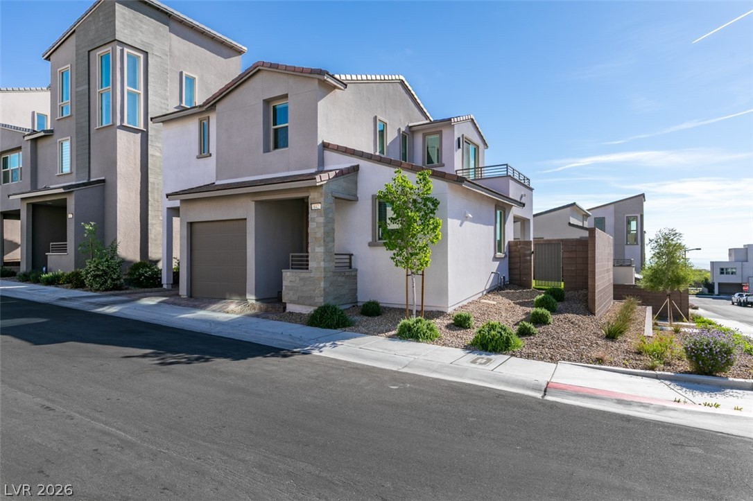 642 Solar Citrine Street Las Vegas NV 89138