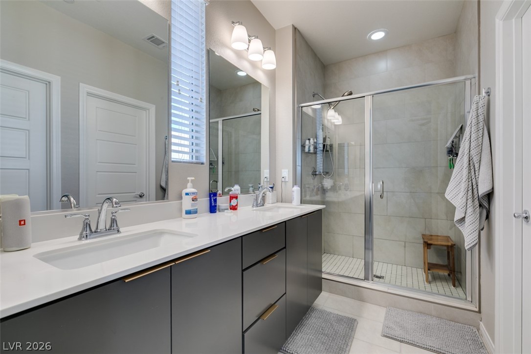 642 Solar Citrine Street Las Vegas NV 89138