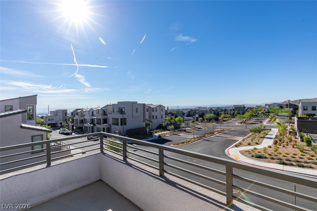 642 Solar Citrine Street Las Vegas NV 89138