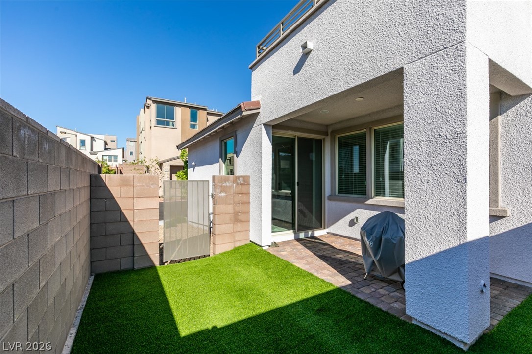 642 Solar Citrine Street Las Vegas NV 89138