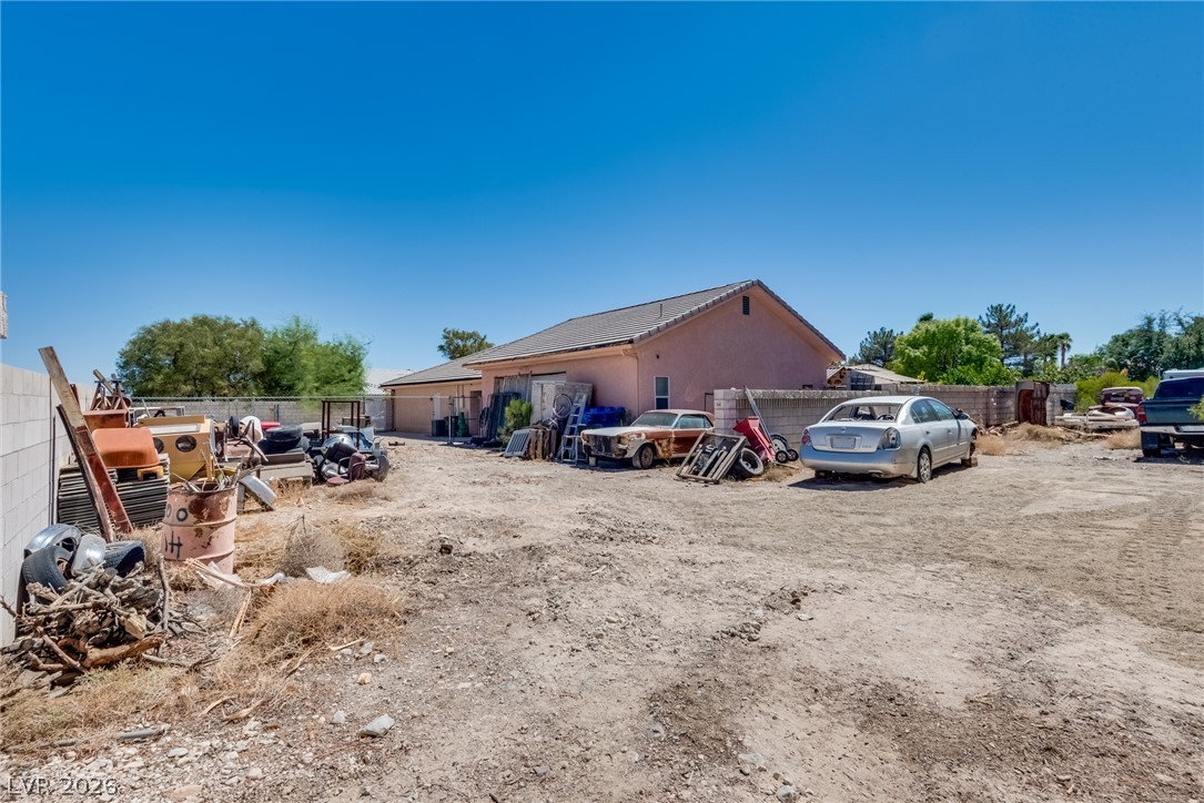 8885 Hickam Avenue Las Vegas NV 89129