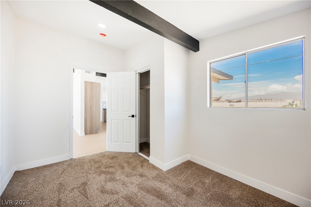 2732 Castle Street North Las Vegas NV 89030