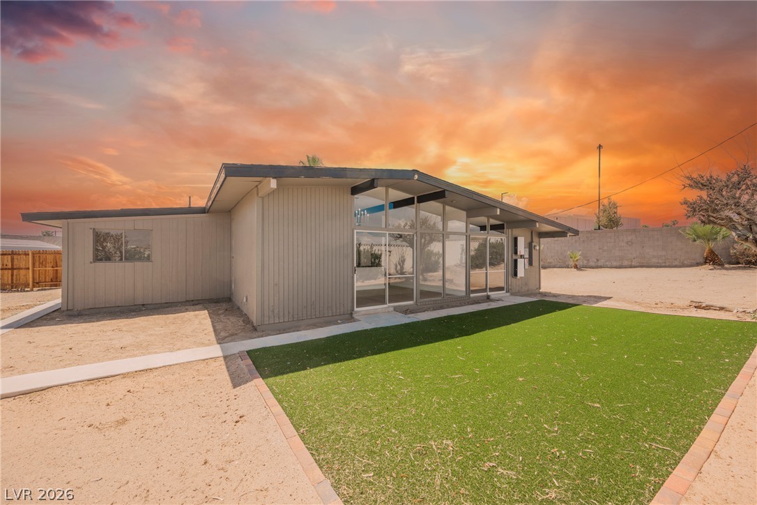 2732 Castle Street North Las Vegas NV 89030